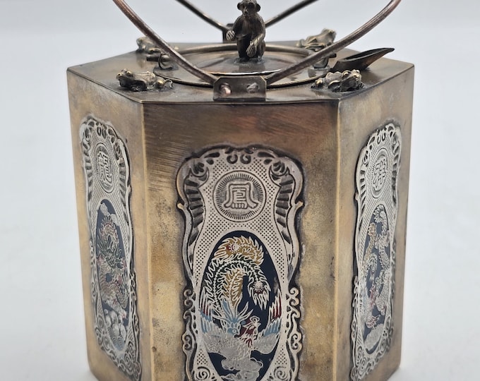 Beautiful antique Chinese teapot