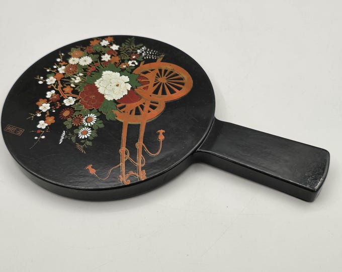 Nested mirrors, Japan, Lacquerware
