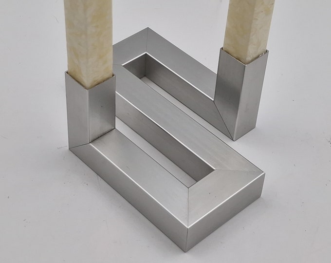 Amabiente design candlestick with 6 matching candles