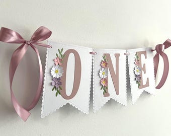Wildflower Daisy ONE Banner – Handmade Floral First Birthday Decorations