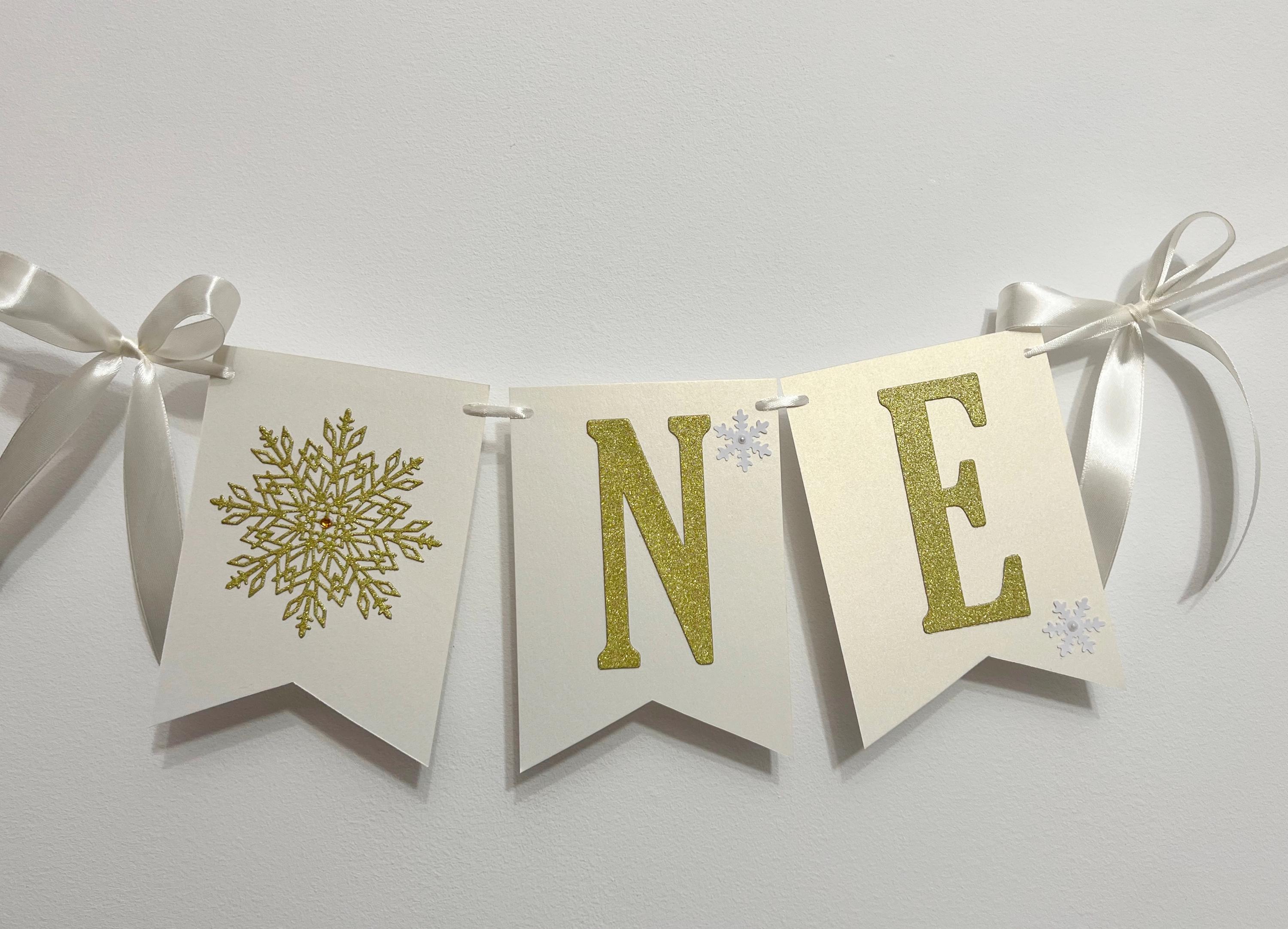 Winter Onederland 1st Birthday Banner: Snowflake Decorations