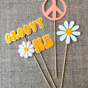 One Groovy Daisy Cake Toppers Daisy Centerpiece Floral Sticks One Groovy Baby Groovy First Birthday Hippie Retro Baby First Birthday Decor Single - Sided