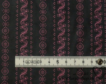 14,30 EUR/m Dirndl-Stoff Ornamente rosa schwarz Baumwollsatin