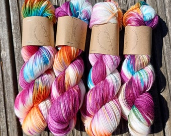 HANDDYED Sockengarn "Kolibri" handgefärbte Unikate!