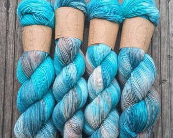 HANDDYED Sockengarn  "Lagune" handgefärbte Unikate!