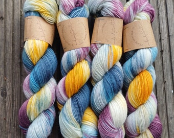 HANDDYED Sockengarn "Trockenblumen" handgefärbte Unikate!