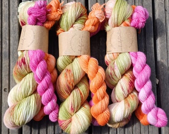 HANDDYED sock yarn bundle “Finally spring!” hand colored! 140g!