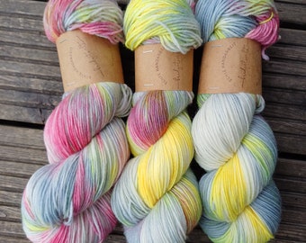 HANDDYED 6-fach Sockengarn "Neon-Stone reloaded" handgefärbte Unikate!