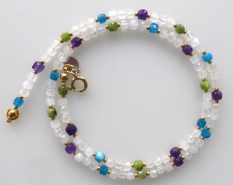 Kette, Collier, Würfel im Diamond Cut, Mondstein, Jade, Apatit, Amethyst