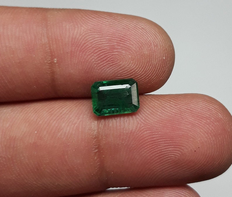 Emerald Cut Faceted Loose Gemstone 2.35 Cts 100/% Natural Zambian Emerald Octagon Cut Gemstone 6.60X9X4.60mm