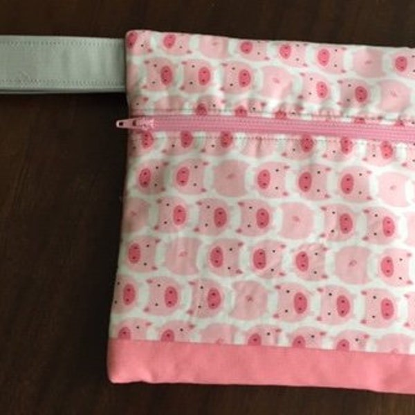 Pink Pig Zippered Wristlet Pouch with Silver Removable Key Ring