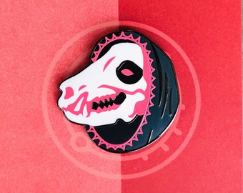 The Marinette pin