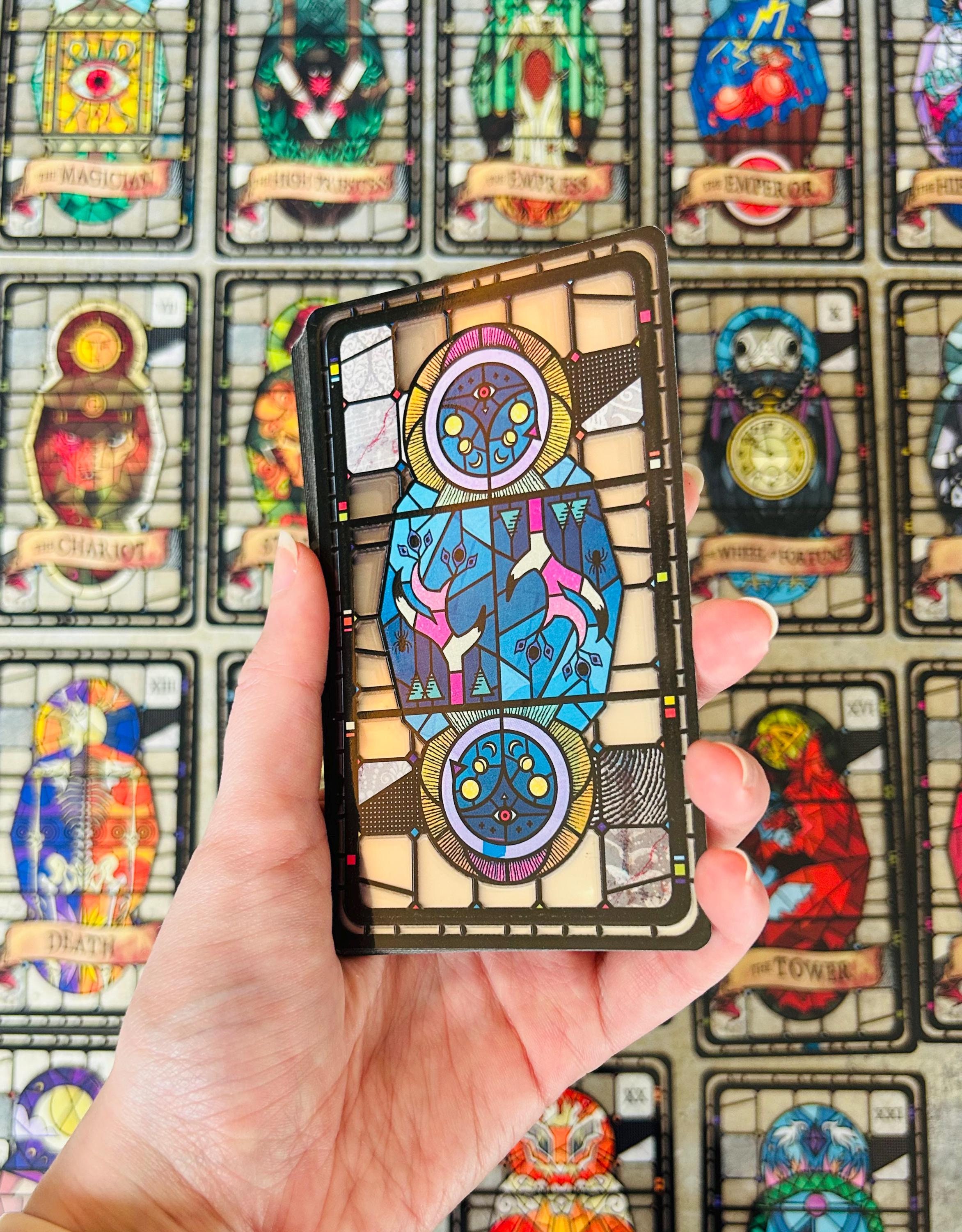 ルシッド・タロット：透明なステンドグラスのタロットデッキ - Etsy 日本