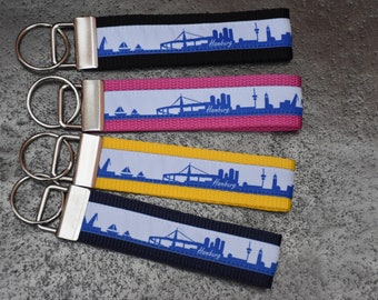 Keyband Hamburg with blue skyline