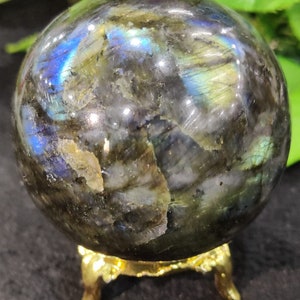 Rainbow Labradorite Sphere: Chakra Meditation Stone (297 Gram)