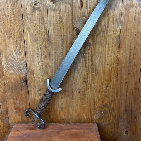 PROMPT DELIVERY Battle ready Celtic Short Sword, leather handle, one handed - Handcrafted