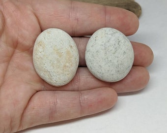 Single stone, beach stone, beach rock, rocks, beach pebble, pebble stone, unique stone, UNDrilled stone,river stone,diy jewelry, diy project