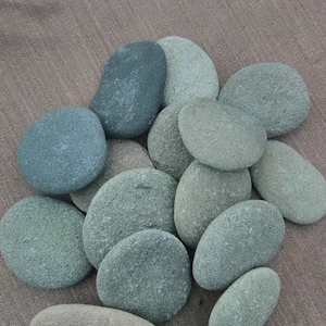Free shipping 15 grey/brown flat rocks, 2 inchs to 3 inches flat medium rocks, cairn stones, PNW, wedding stone, beach rocks, beach stones image 2