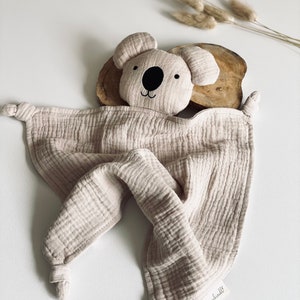 Schnuffelkoala creme, Koala in creme, Schnuffeltuch, Schmusetuch, Koala, Geburtsgeschenk, mit Namen, personalisiert, Babygeschenk Bild 5