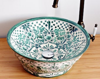 IMPERIAL - Elegant mexican handpainted vessel sink 42 cm round washbasin in grün-beige talavera ceramic handpainted in Mexico for Bathroom