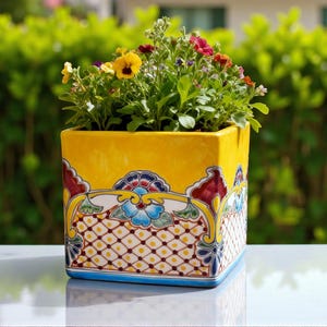 Bunter Mexiko Blumentopf / Planzenübertopf quadratisch PUEBLA- 19 cm, Farbiges Unikat, mexikanische Keramik 100% Handbemalt Talavera Stil
