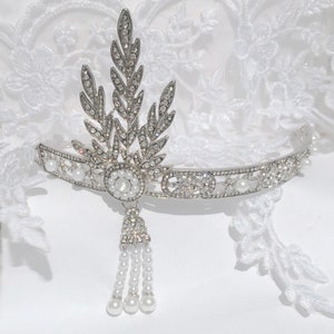 Bridal Great Gatsby Headband Silver Clear Crystal  Rhinestone Art Deco Style Gift Boxed Accessory 1920&#39;s Flapper Bride Wedding Head Piece