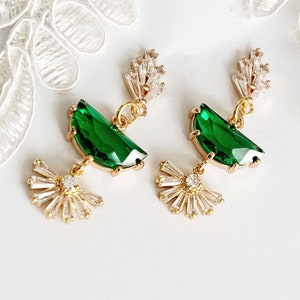 Emerald Green Half Moon Earrings Art Deco Bridal Gold Emerald Cut Flapper Geometric CZ Drop Dangle Gold Bridesmaid Stud 1920 Gift Box