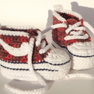 Sneakers, Baby schuhe, Babyschuhe, Handarbeit. Ohne: Metall und Kunststoff rotmeliert, 9.5 cm Bild 2
