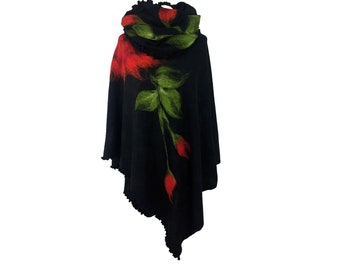 Poncho en sjaalset. Damesponcho, sjaal, handgevilt met wol, perfect als cadeau, model 558.