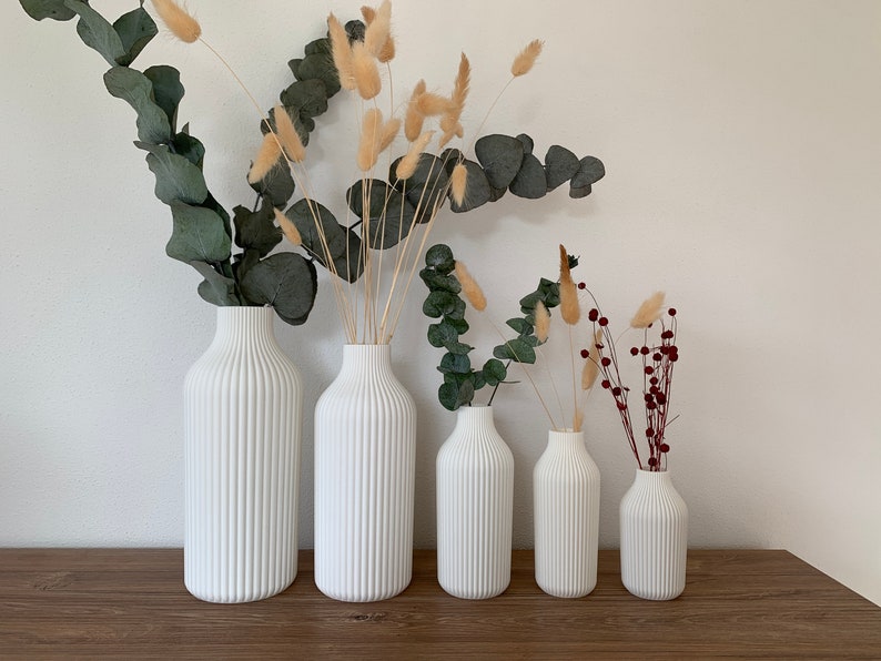 Vase Rillen / Dekovase /3D Druck / Wasserdicht / Trockenblumen / Dekoration / Verschiedene Größen und Farben Bild 1