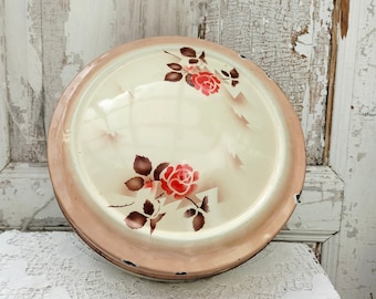 Enamel bread box