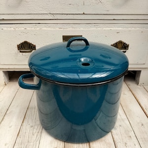 Preserving pan, enamel, blue