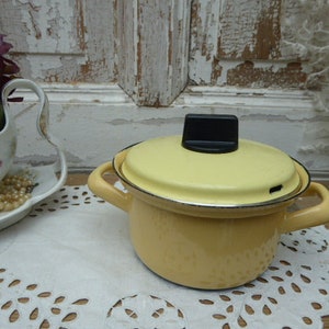 Enamel pot, Riess 50s