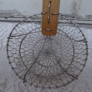 Scoop sieve, ladle