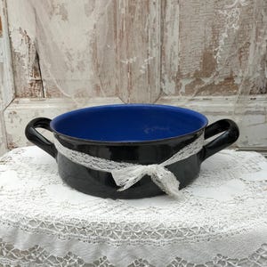 enamel pot