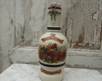 Annual jug, ceramic bottle