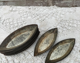 Baking molds, boat shape