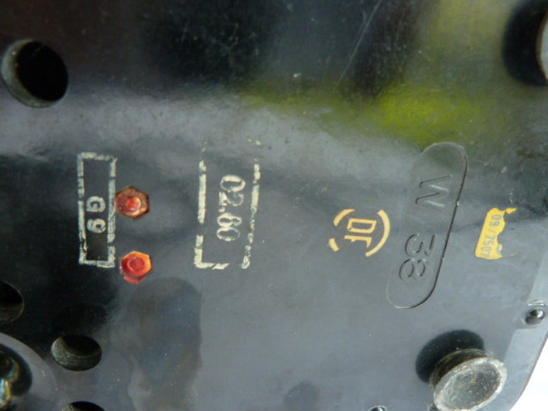 black vintage phone W 28
