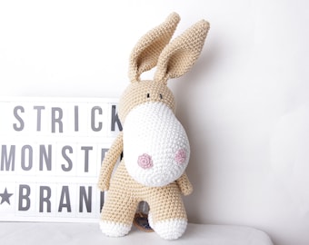 かぎ針編みのロバのエルモ