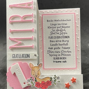 Cartão de aniversário infantil "Asse bolo de lama..." personalizado com nome e número