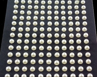 Self-adhesive round half-pearls, 3 mm, cream