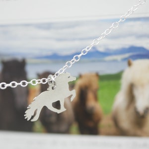 Tölter, Pferd Minimalistischer Anhänger 925 Silber mit Kette  Isländer, mit 925 Silberkette,