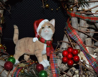 Weihnachtlicher Dekokranz mit Katze