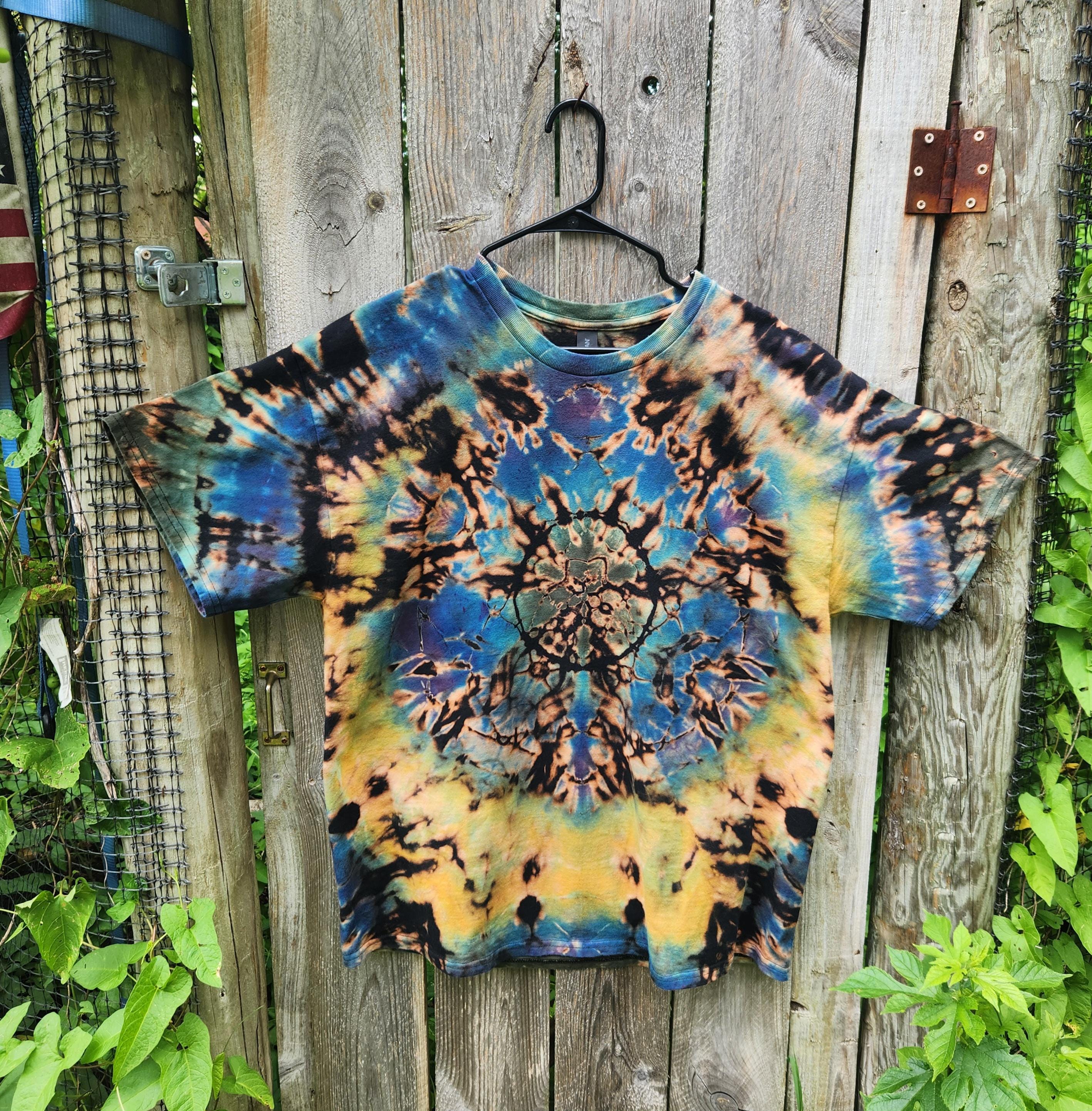 Happy Little Fractals XL extra large reverse tie dye black Gildan Ultra Cotton shirt in psychedelic colors super comfy cotton shirt