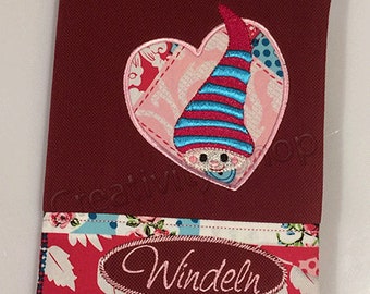 Kleine Windeltasche " Wichtel mit Herz "