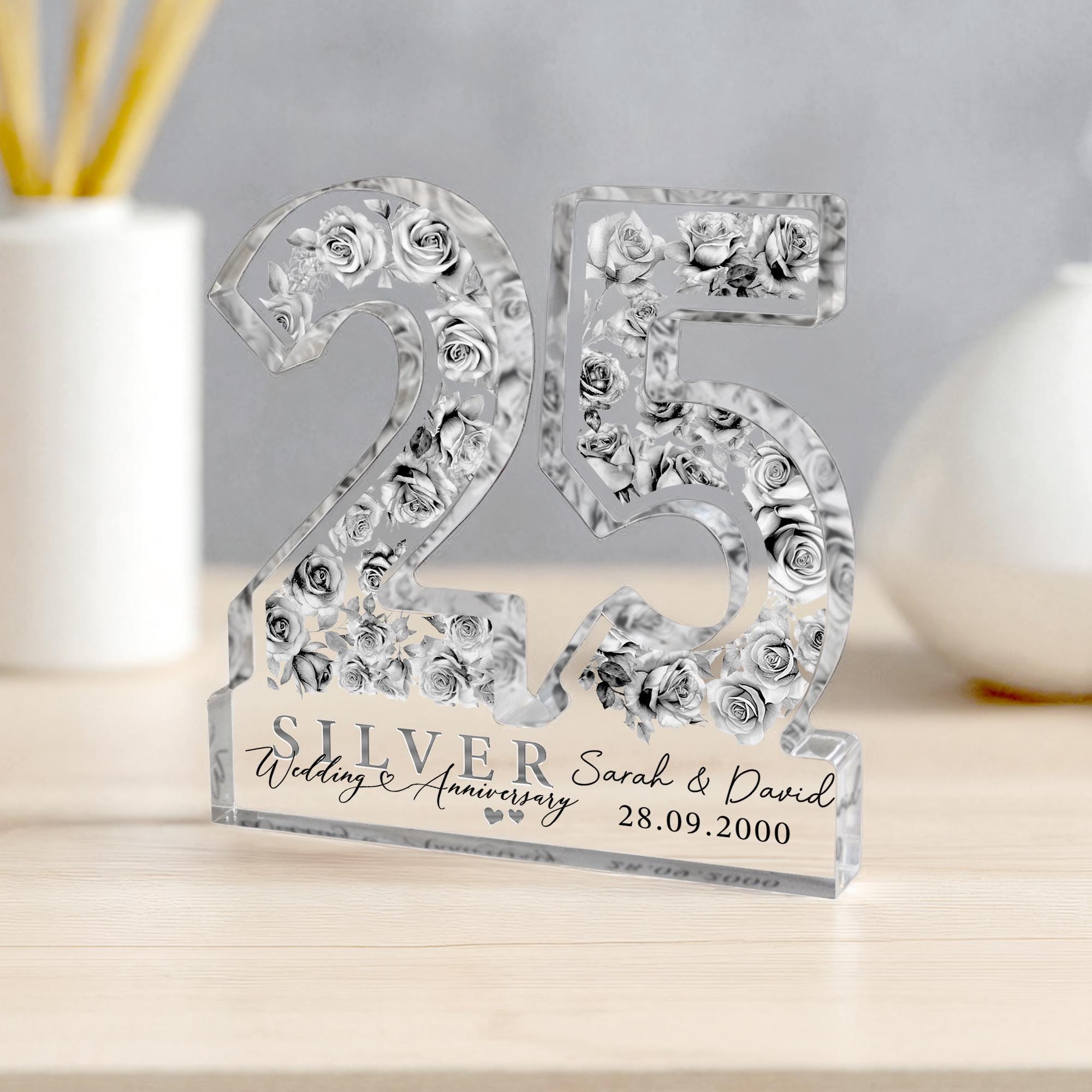 thumbnail image 2 of LOVENJOY Gift-Boxed Rhinestone Number 8 Cake Topper, 2.8 2 of 11
