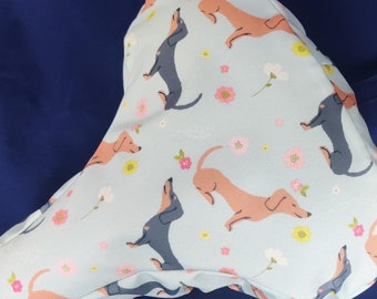 Water-repellent bicycle saddle cover, rain protection + anti-theft protection - Dachshund