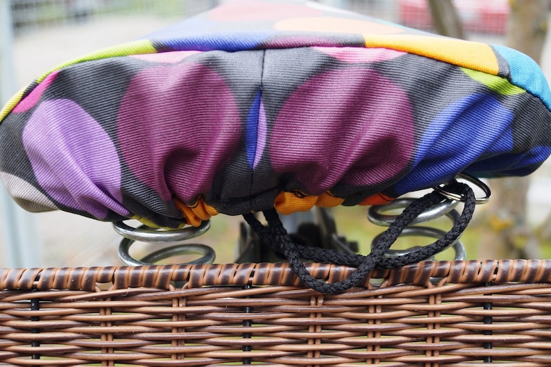 Fahrrad Sattelbezug Regenschutz Diebstahlschutz Bild 2