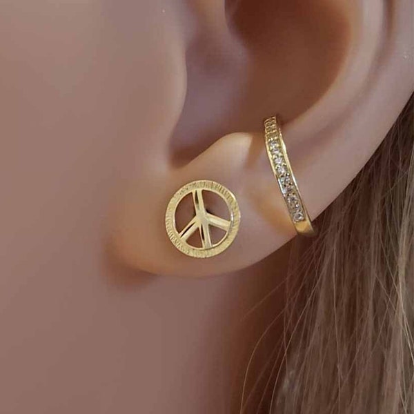 Peace sign studs 14k,Peace symbol stud earring,Boho love earrings,Hippie peace earring 14k gold,Peace studs,Earring jewelry,Peace Sign.