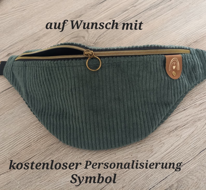 Personalisierte Bauchtasche Cord grün, HipBag, Bumbag, Crossbodybag Bild 3